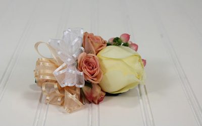 How to make a Corsage!