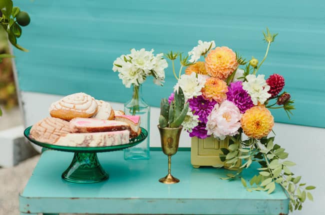 Dahlia Centerpiece Flowers