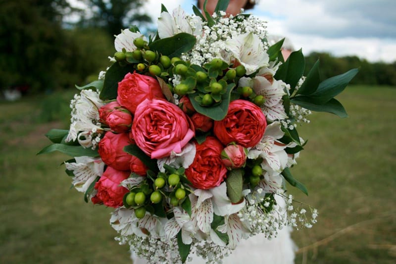 DIY Wedding Flowers - BloomsByTheBox Pink Garden Rose Bouquet