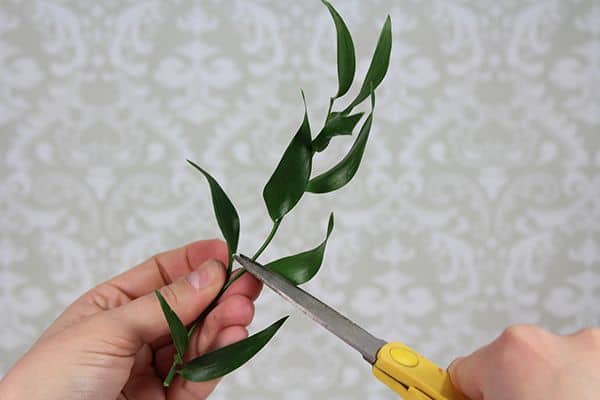 How to Make a Boutonniere 13