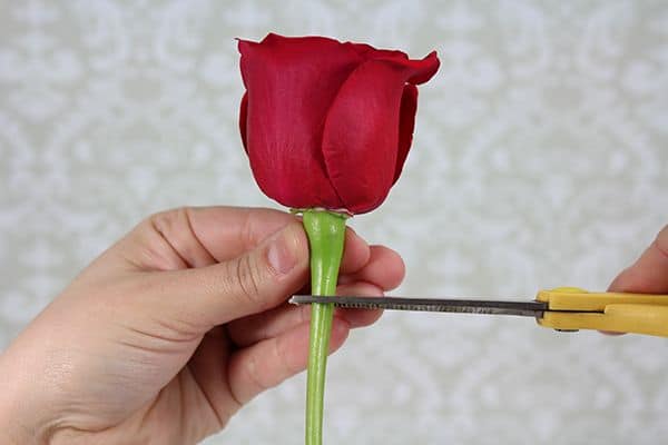 How to Make a Boutonniere 6