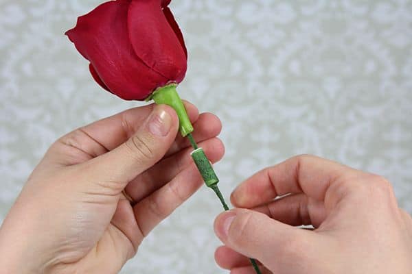 How to Make a Boutonniere 7