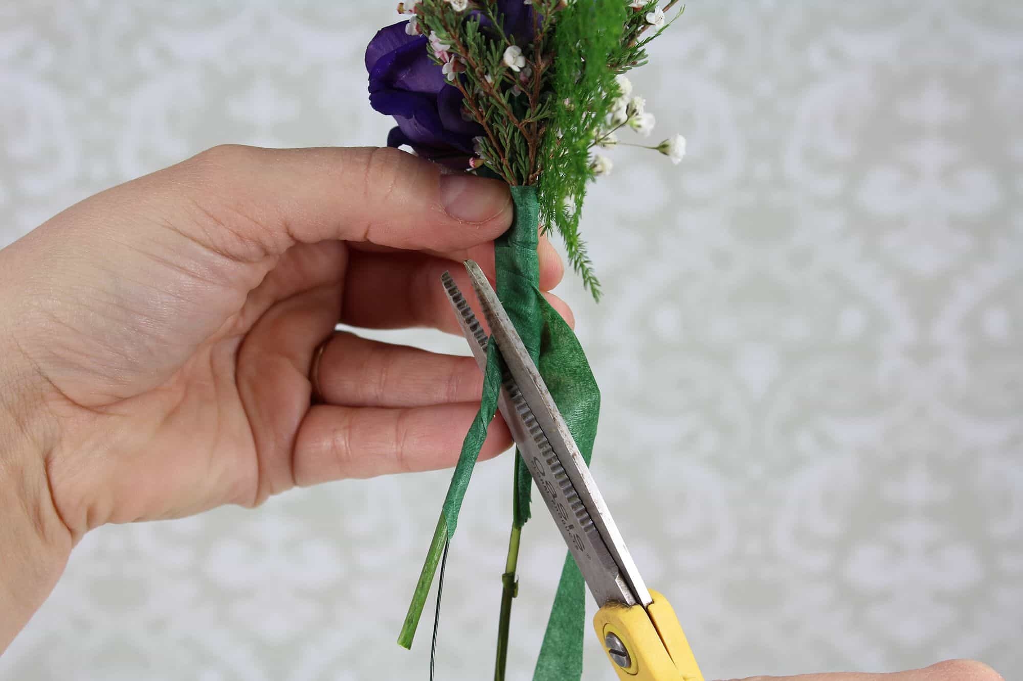 how-to-make-a-romantic-boutonniere-10