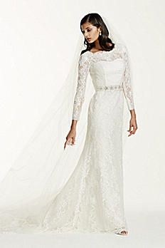 reasons to have a winter wedding dress3