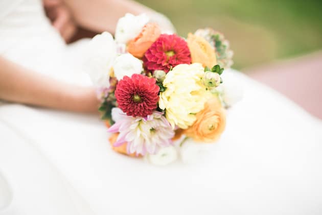 DIY_Wedding_PerryManfielfPerformingArtsCenter_AndyBarnhardPhotogrpahy_BloomsbytheBox_7