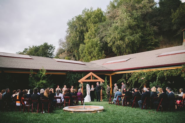 Emily and Ralph _ Blooms by the Box _ StephanieCourtPhotography_33