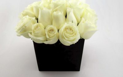 DIY Roses in a Hatbox