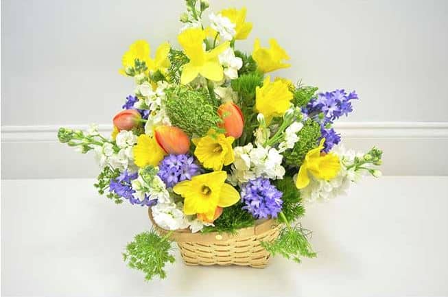 DIY Spring Basket