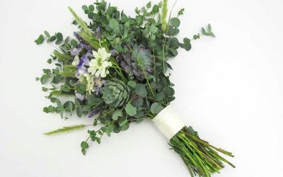 DIY Lavender Succulent Bouquet
