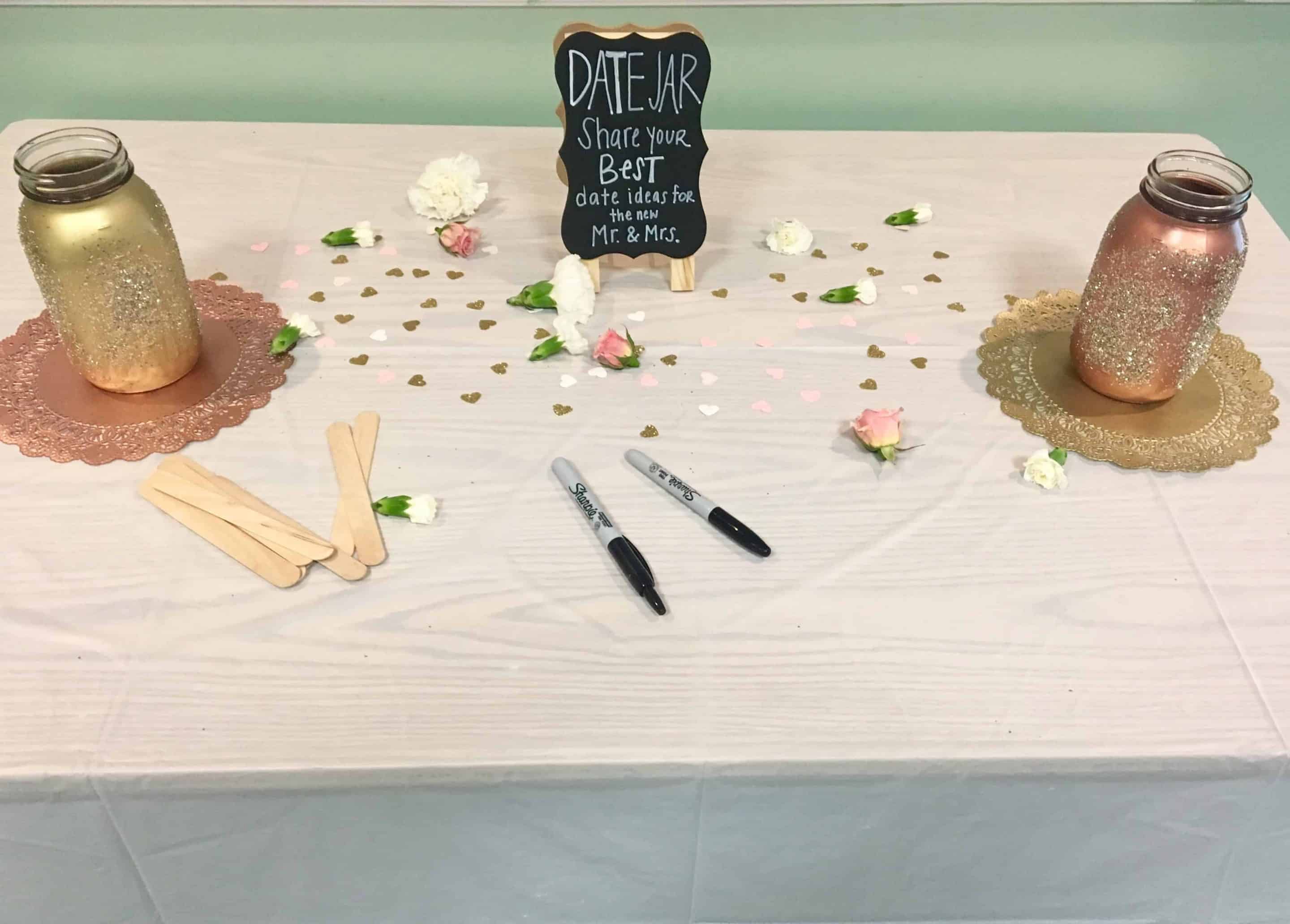 Date Jar sign with two jars