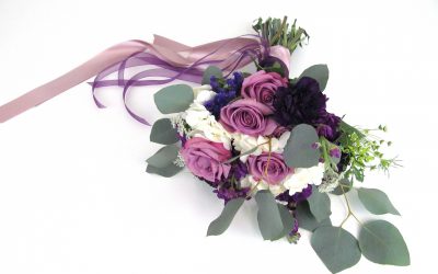 DIY UltraViolet Bouquet