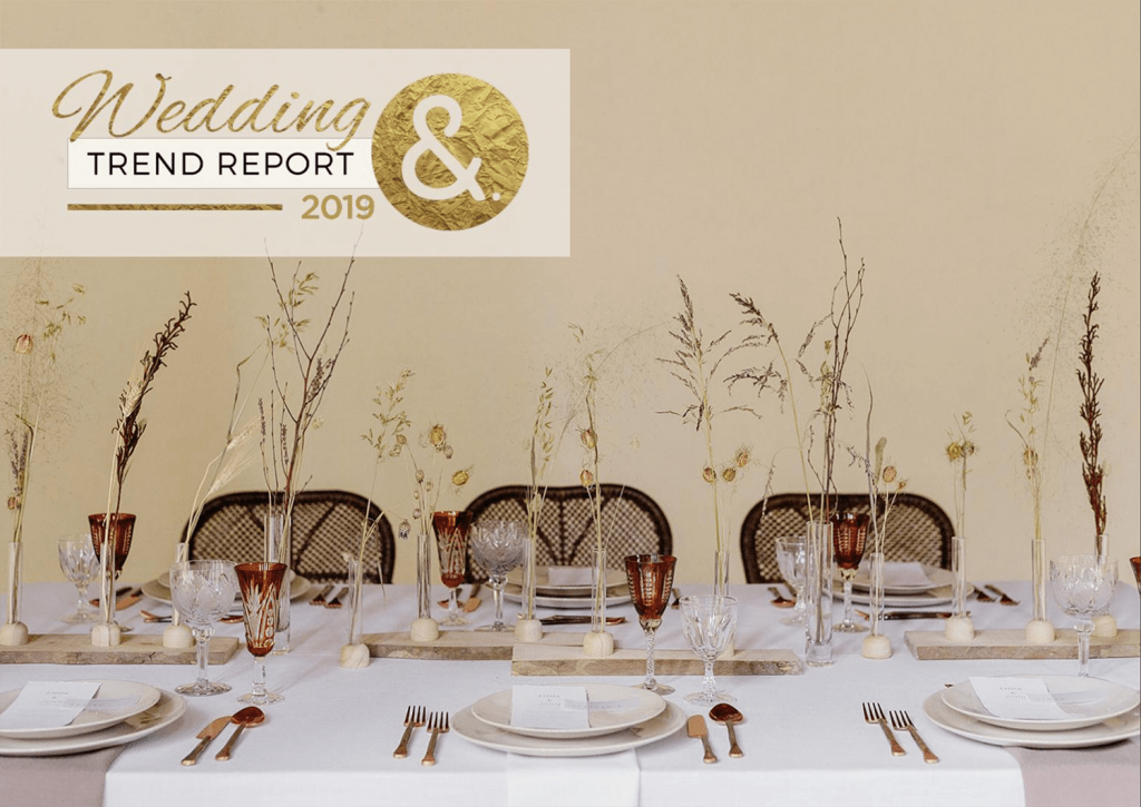 Place Settings with banner Wedding Trends 2019