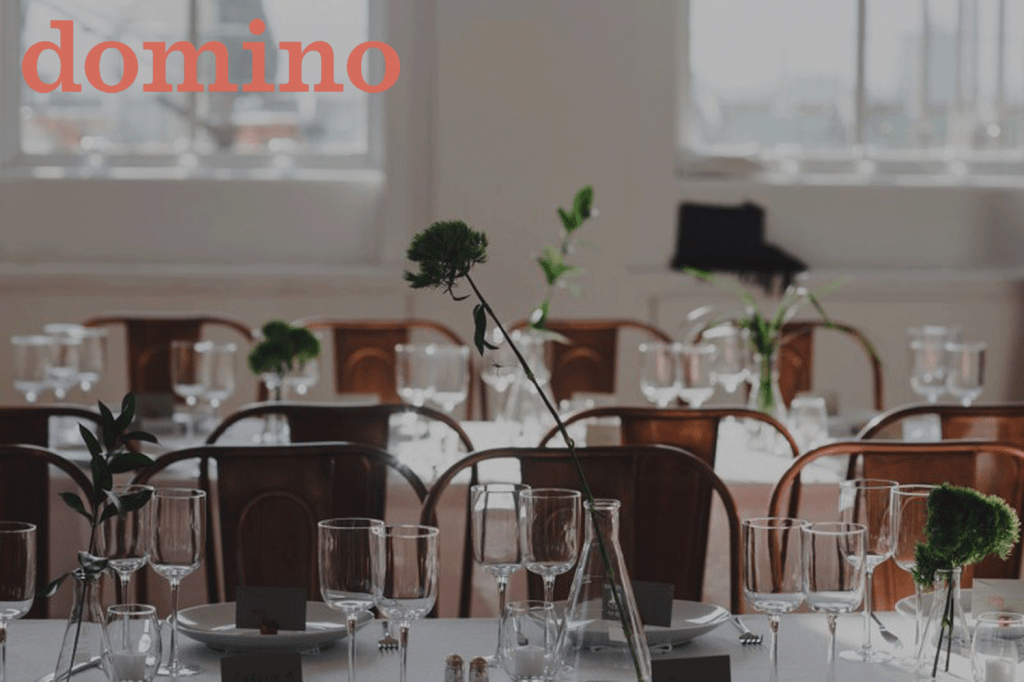 Table seating with greens