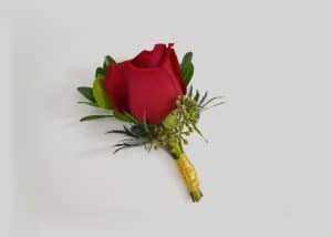 Finished DIY Grooms Boutonniere
