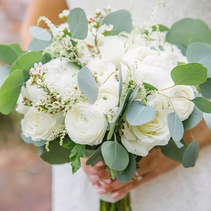 Ranunculus + Roses + Wax flower Bouquet