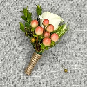 Spray Rose & Hypericum Berries 