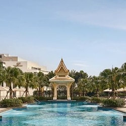 Shop-Chatrium-Hotels Chatrium Hotels outdoor pool